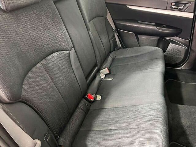 Субару Аутбек, об'ємом двигуна 2 л та пробігом 180 тис. км за 11150 $, фото 9 на Automoto.ua