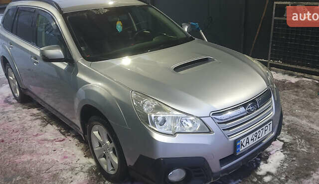 Субару Аутбек, объемом двигателя 2 л и пробегом 255 тыс. км за 11500 $, фото 12 на Automoto.ua
