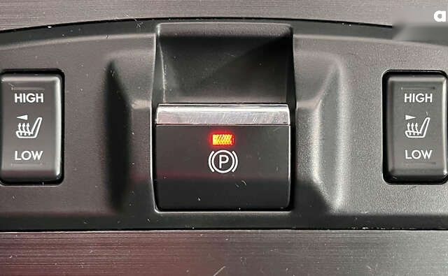 Субару Аутбек, об'ємом двигуна 2 л та пробігом 180 тис. км за 11150 $, фото 24 на Automoto.ua