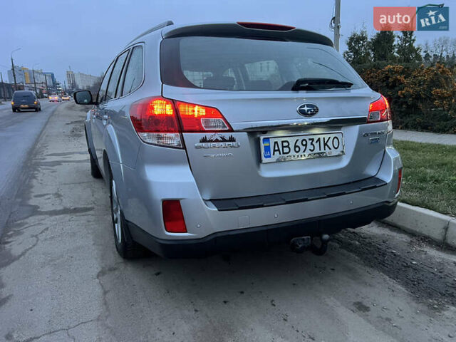 Субару Аутбек, объемом двигателя 2 л и пробегом 168 тыс. км за 11100 $, фото 2 на Automoto.ua