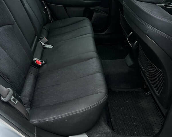 Субару Аутбек, объемом двигателя 2 л и пробегом 168 тыс. км за 11100 $, фото 43 на Automoto.ua