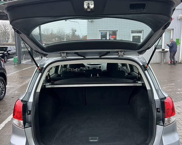 Субару Аутбек, объемом двигателя 2 л и пробегом 168 тыс. км за 11100 $, фото 49 на Automoto.ua