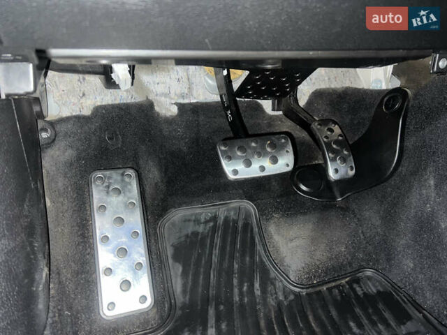 Субару Аутбек, объемом двигателя 2 л и пробегом 168 тыс. км за 11100 $, фото 12 на Automoto.ua
