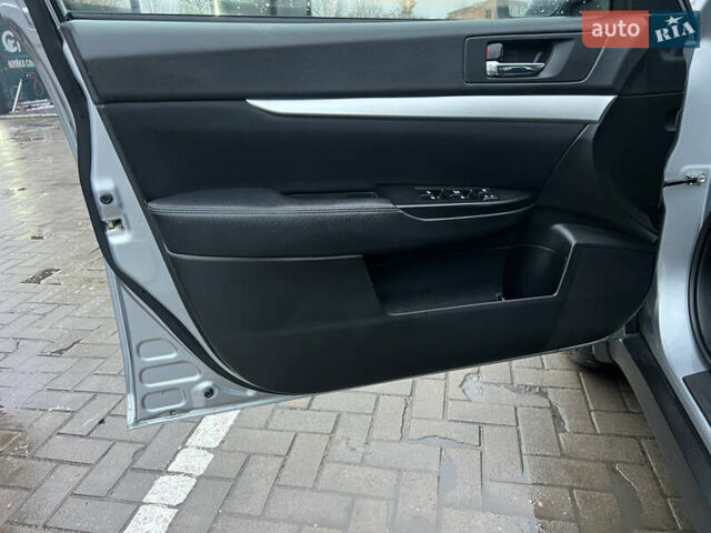 Субару Аутбек, объемом двигателя 2 л и пробегом 168 тыс. км за 11100 $, фото 31 на Automoto.ua