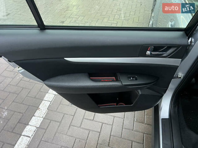 Субару Аутбек, объемом двигателя 2 л и пробегом 168 тыс. км за 11100 $, фото 39 на Automoto.ua