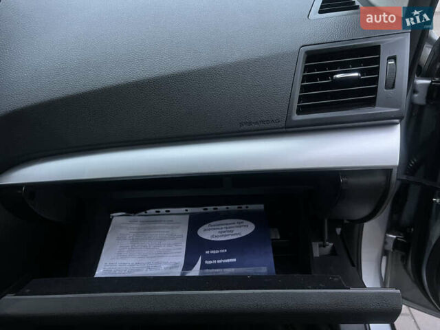 Субару Аутбек, объемом двигателя 2 л и пробегом 168 тыс. км за 11100 $, фото 11 на Automoto.ua