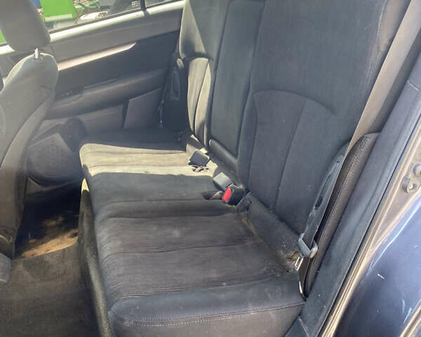 Субару Аутбек, объемом двигателя 2.46 л и пробегом 283 тыс. км за 4800 $, фото 14 на Automoto.ua