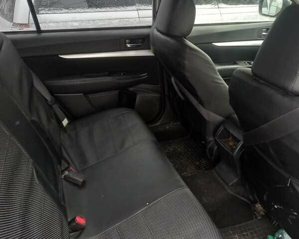 Субару Аутбек, объемом двигателя 2.5 л и пробегом 230 тыс. км за 10500 $, фото 9 на Automoto.ua