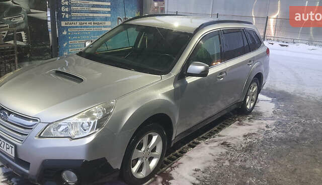 Субару Аутбек, объемом двигателя 2 л и пробегом 255 тыс. км за 11500 $, фото 21 на Automoto.ua