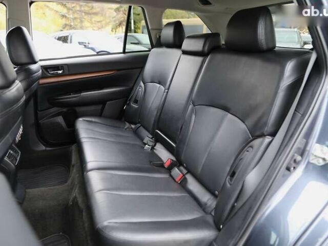 Субару Аутбек, объемом двигателя 2.5 л и пробегом 155 тыс. км за 12500 $, фото 7 на Automoto.ua