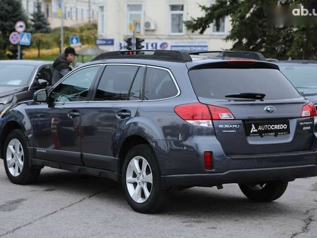 Субару Аутбек, объемом двигателя 2.5 л и пробегом 155 тыс. км за 12500 $, фото 3 на Automoto.ua
