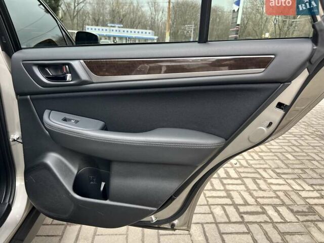 Субару Аутбек, объемом двигателя 2.46 л и пробегом 88 тыс. км за 15900 $, фото 29 на Automoto.ua