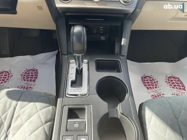 Субару Аутбек, об'ємом двигуна 0 л та пробігом 137 тис. км за 16900 $, фото 19 на Automoto.ua