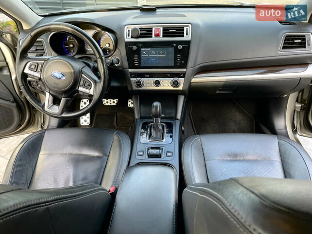 Субару Аутбек, объемом двигателя 2.5 л и пробегом 186 тыс. км за 16900 $, фото 7 на Automoto.ua