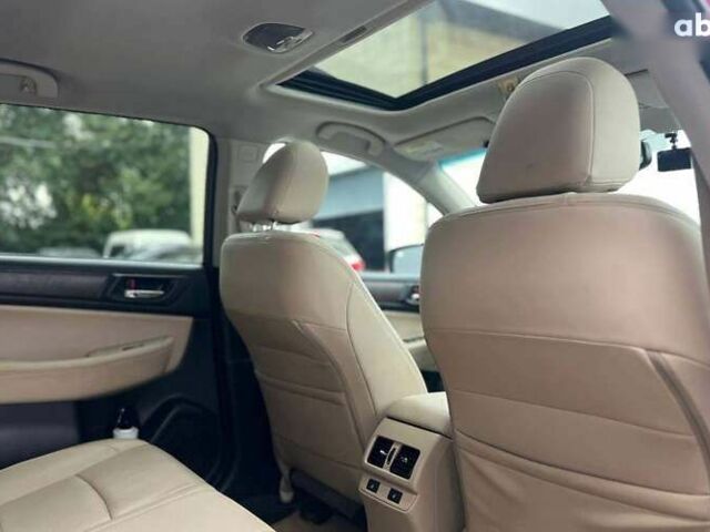 Субару Аутбек, объемом двигателя 2.5 л и пробегом 171 тыс. км за 15500 $, фото 24 на Automoto.ua