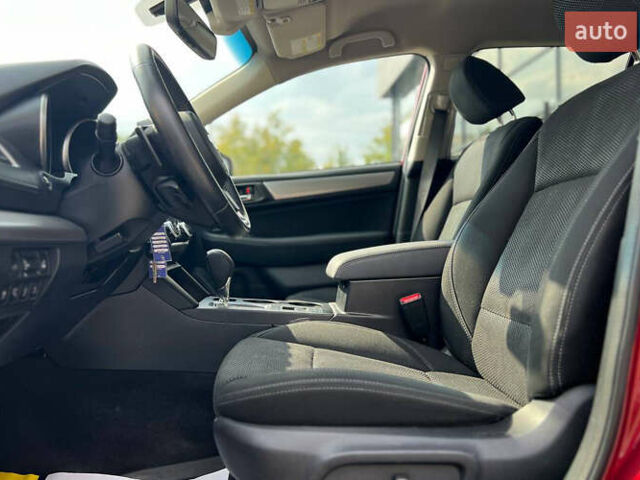 Субару Аутбек, объемом двигателя 2.5 л и пробегом 105 тыс. км за 20000 $, фото 5 на Automoto.ua