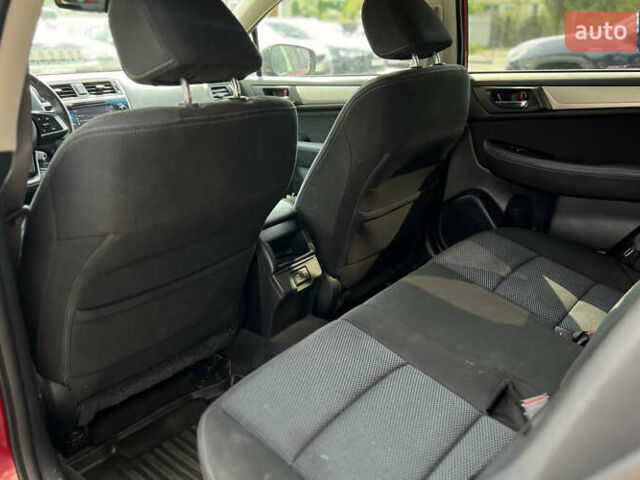 Субару Аутбек, объемом двигателя 2.5 л и пробегом 105 тыс. км за 20000 $, фото 16 на Automoto.ua