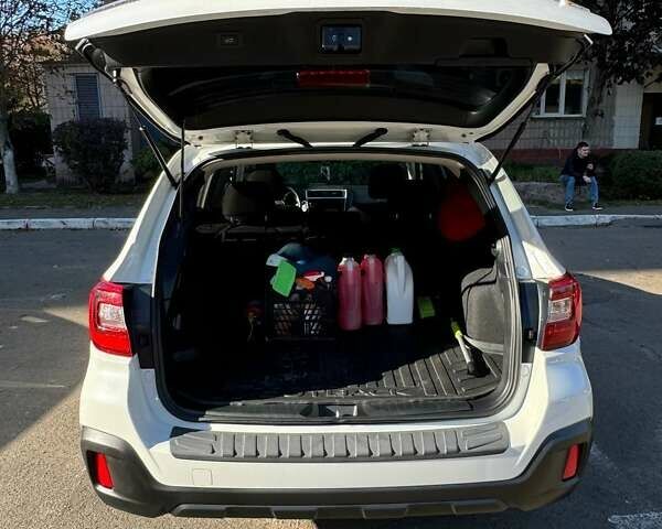 Субару Аутбек, об'ємом двигуна 2.5 л та пробігом 44 тис. км за 17200 $, фото 6 на Automoto.ua