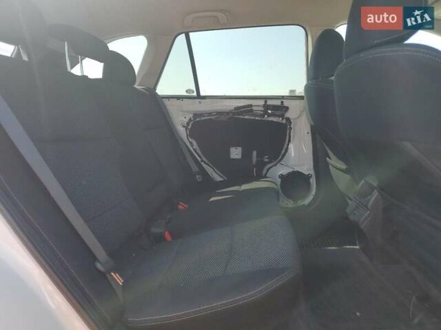 Субару Аутбек, объемом двигателя 2.5 л и пробегом 63 тыс. км за 4100 $, фото 9 на Automoto.ua