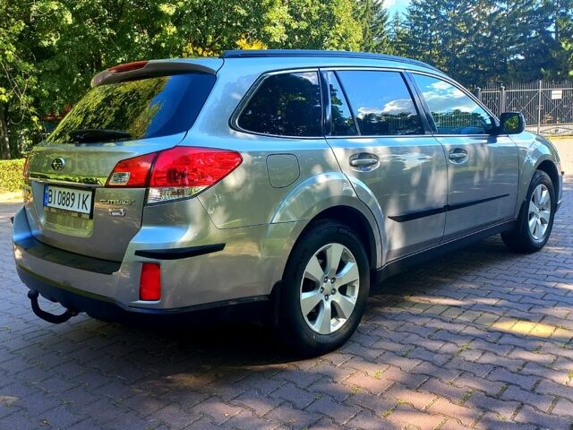Субару Аутбек, объемом двигателя 2 л и пробегом 261 тыс. км за 8900 $, фото 5 на Automoto.ua