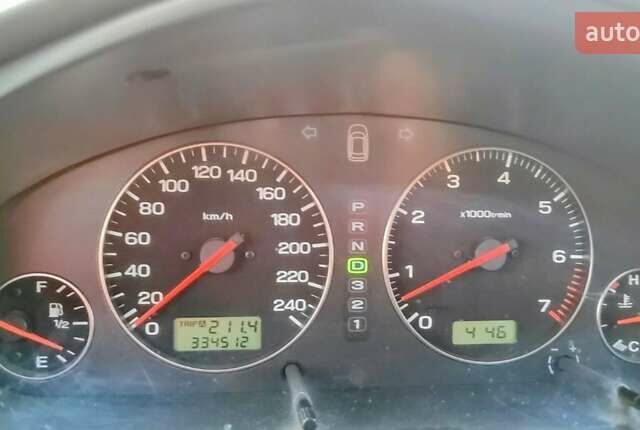 Субару Аутбек 2002 у Одесі на Automoto.ua Сірий Субару Аутбек, об'ємом двигуна 2.5 л та пробігом 330 тис. км за 4950 $, фото 18 на Automoto.ua