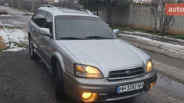 Сірий Субару Аутбек, об'ємом двигуна 2.5 л та пробігом 300 тис. км за 3500 $, фото 4 на Automoto.ua