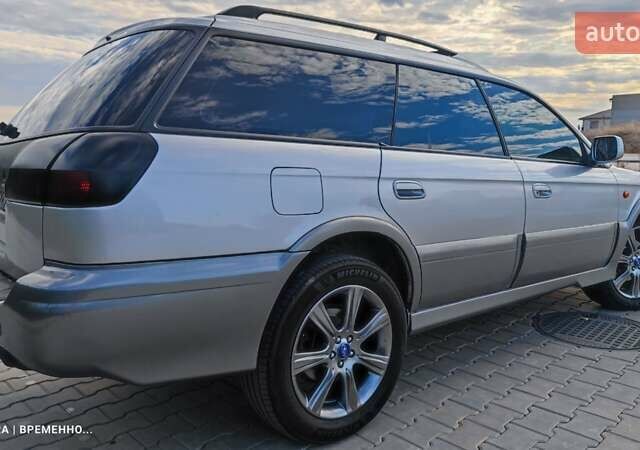 Субару Аутбек 2002 у Одесі на Automoto.ua Сірий Субару Аутбек, об'ємом двигуна 2.5 л та пробігом 330 тис. км за 4950 $, фото 1 на Automoto.ua