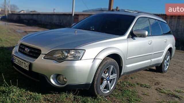 Серый Субару Аутбек, объемом двигателя 2.5 л и пробегом 308 тыс. км за 5300 $, фото 2 на Automoto.ua