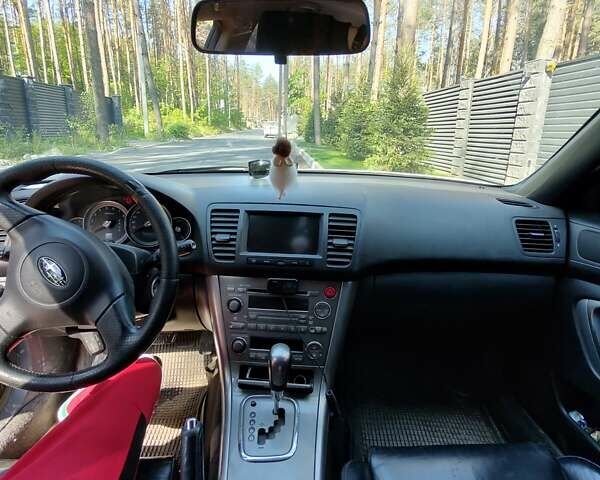 Сірий Субару Аутбек, об'ємом двигуна 2.5 л та пробігом 507 тис. км за 6500 $, фото 1 на Automoto.ua