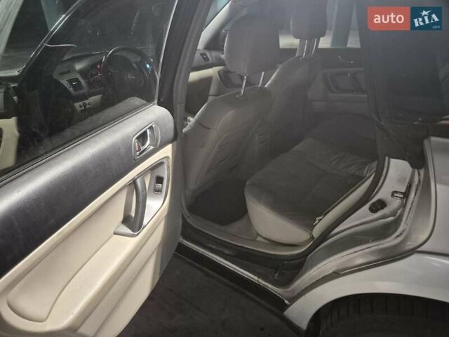 Серый Субару Аутбек, объемом двигателя 3 л и пробегом 160 тыс. км за 6900 $, фото 12 на Automoto.ua