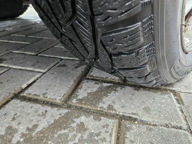 Серый Субару Аутбек, объемом двигателя 2 л и пробегом 350 тыс. км за 2400 $, фото 20 на Automoto.ua