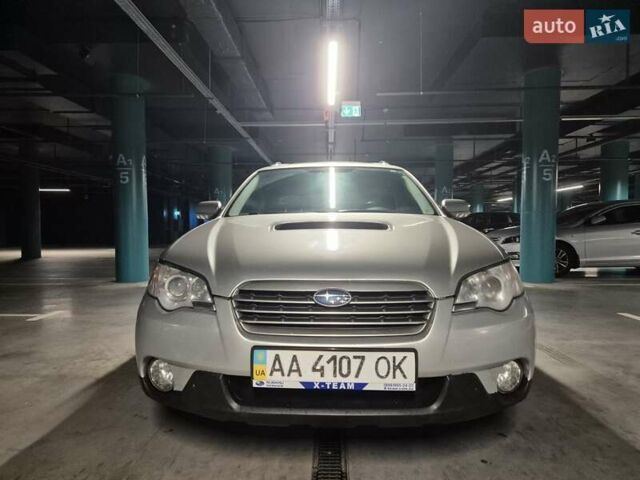 Серый Субару Аутбек, объемом двигателя 3 л и пробегом 160 тыс. км за 6900 $, фото 7 на Automoto.ua