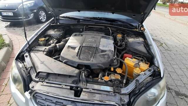 Серый Субару Аутбек, объемом двигателя 3 л и пробегом 200 тыс. км за 5500 $, фото 19 на Automoto.ua