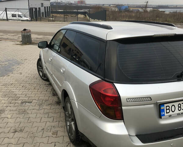 Серый Субару Аутбек, объемом двигателя 3 л и пробегом 280 тыс. км за 6000 $, фото 4 на Automoto.ua