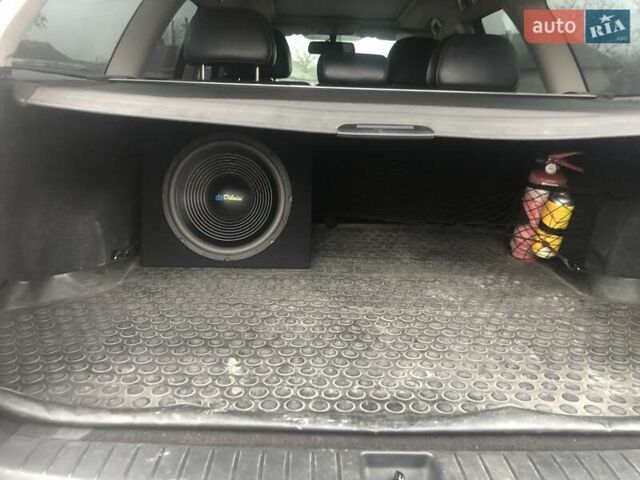 Серый Субару Аутбек, объемом двигателя 2.5 л и пробегом 322 тыс. км за 6500 $, фото 1 на Automoto.ua