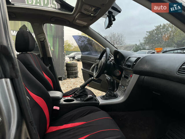 Серый Субару Аутбек, объемом двигателя 2.5 л и пробегом 401 тыс. км за 5400 $, фото 18 на Automoto.ua