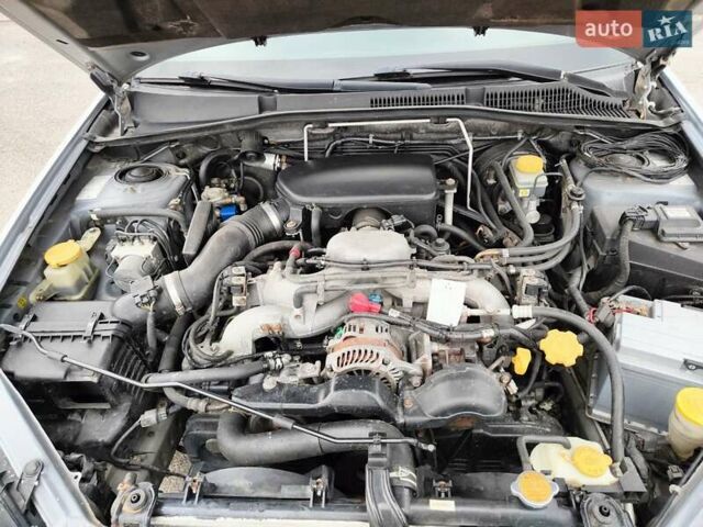 Серый Субару Аутбек, объемом двигателя 2.46 л и пробегом 285 тыс. км за 5900 $, фото 18 на Automoto.ua