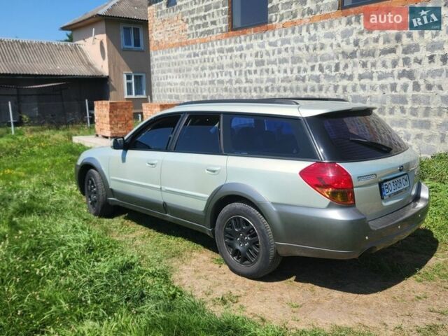 Серый Субару Аутбек, объемом двигателя 2.5 л и пробегом 380 тыс. км за 6000 $, фото 5 на Automoto.ua