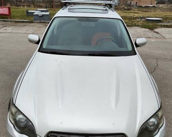 Серый Субару Аутбек, объемом двигателя 2.46 л и пробегом 285 тыс. км за 5900 $, фото 6 на Automoto.ua