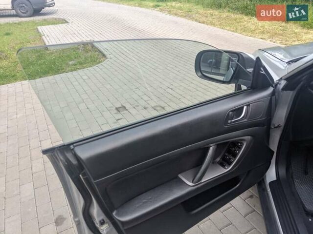 Серый Субару Аутбек, объемом двигателя 2.5 л и пробегом 230 тыс. км за 4700 $, фото 8 на Automoto.ua