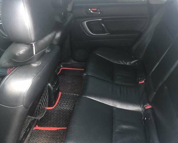 Серый Субару Аутбек, объемом двигателя 2.5 л и пробегом 322 тыс. км за 6500 $, фото 6 на Automoto.ua