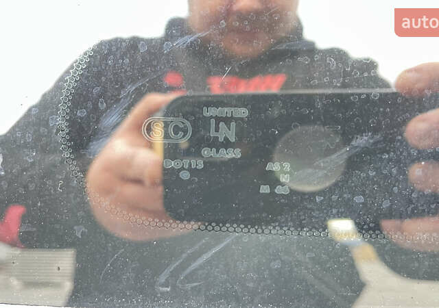 Серый Субару Аутбек, объемом двигателя 2.99 л и пробегом 280 тыс. км за 5700 $, фото 21 на Automoto.ua