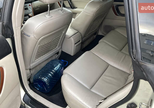 Серый Субару Аутбек, объемом двигателя 2.99 л и пробегом 280 тыс. км за 5700 $, фото 35 на Automoto.ua