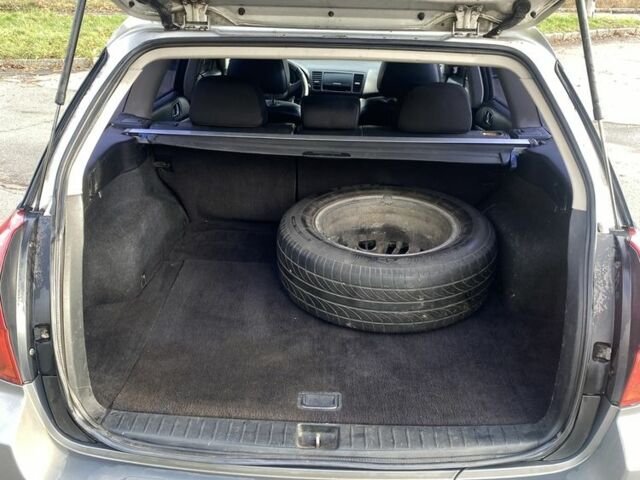 Сірий Субару Аутбек, об'ємом двигуна 2.5 л та пробігом 350 тис. км за 4800 $, фото 6 на Automoto.ua