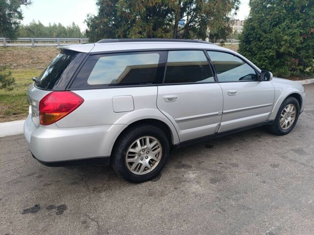 Серый Субару Аутбек, объемом двигателя 2.5 л и пробегом 180 тыс. км за 5500 $, фото 6 на Automoto.ua
