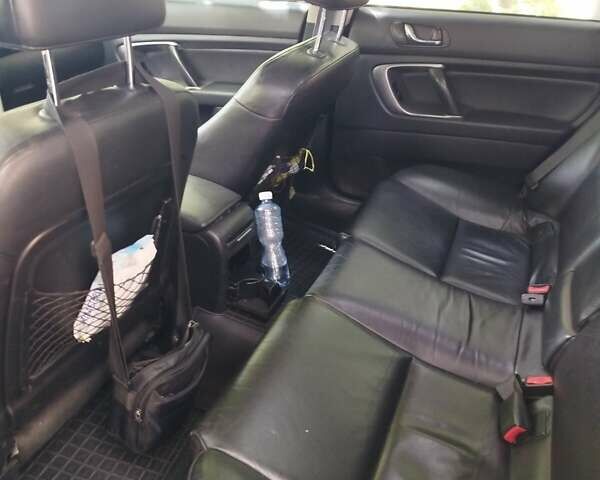 Сірий Субару Аутбек, об'ємом двигуна 2.5 л та пробігом 253 тис. км за 6500 $, фото 8 на Automoto.ua