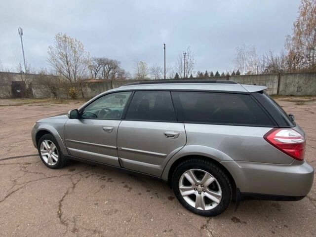 Сірий Субару Аутбек, об'ємом двигуна 2.5 л та пробігом 320 тис. км за 4650 $, фото 3 на Automoto.ua