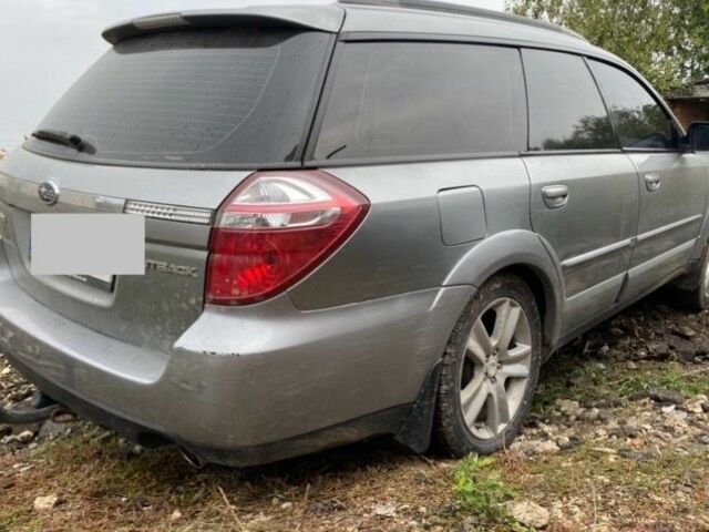 Сірий Субару Аутбек, об'ємом двигуна 2.5 л та пробігом 300 тис. км за 5200 $, фото 4 на Automoto.ua