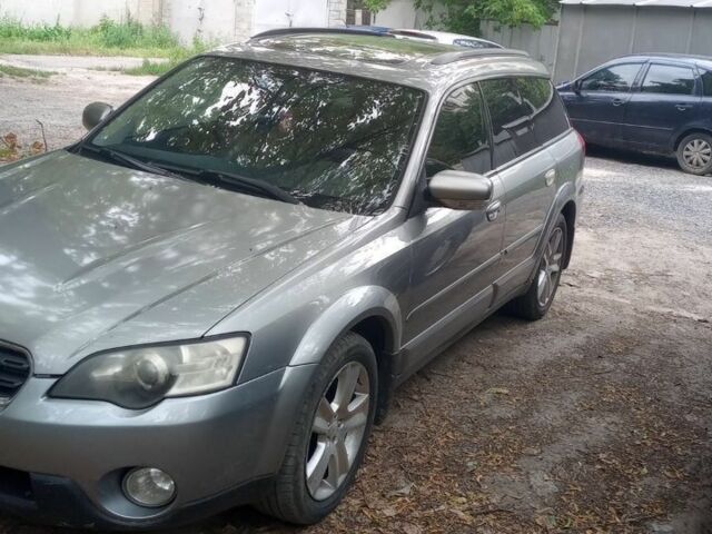 Сірий Субару Аутбек, об'ємом двигуна 3 л та пробігом 250 тис. км за 5200 $, фото 4 на Automoto.ua