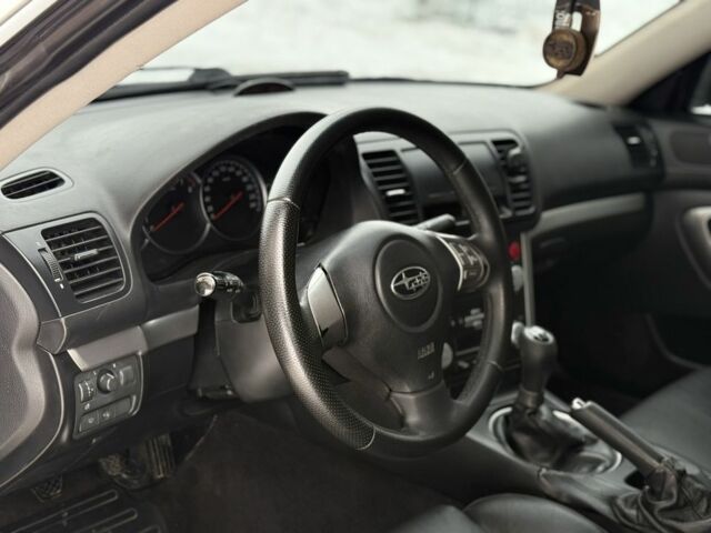 Сірий Субару Аутбек, об'ємом двигуна 2.5 л та пробігом 280 тис. км за 5850 $, фото 10 на Automoto.ua